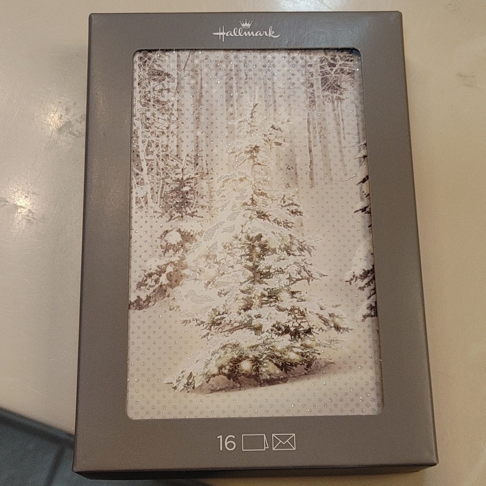 Hallmark 16 count Cards w envelopes winter scene. NWT